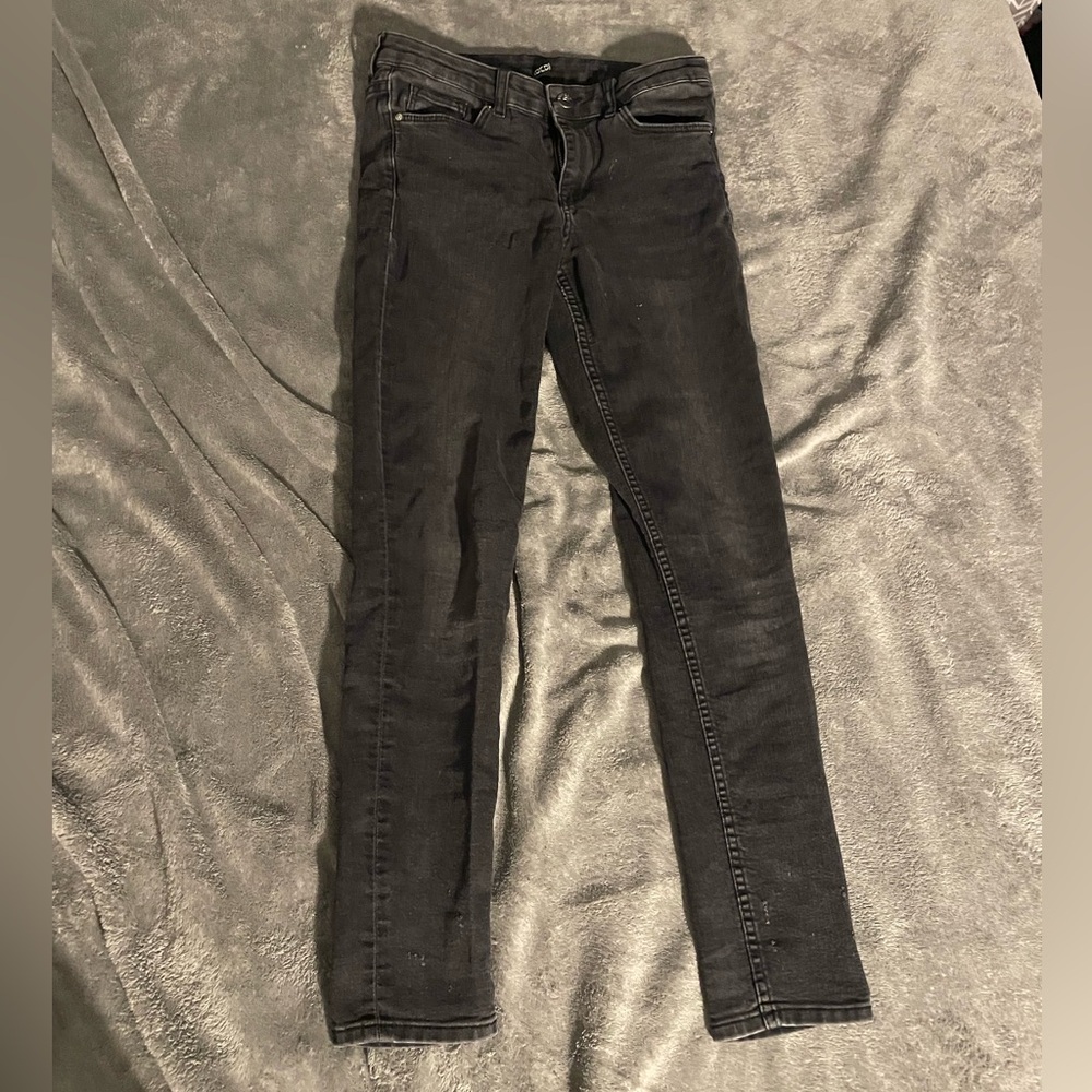 Divided Women's Black Skinny Jeans